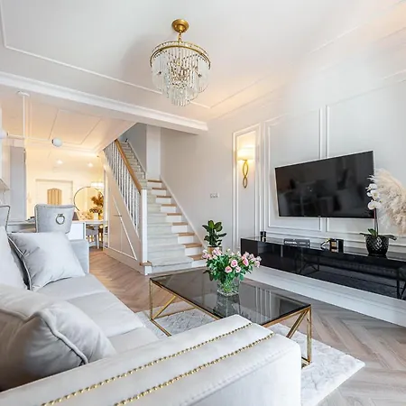 Gold Apartment Szczecinek Exterior photo